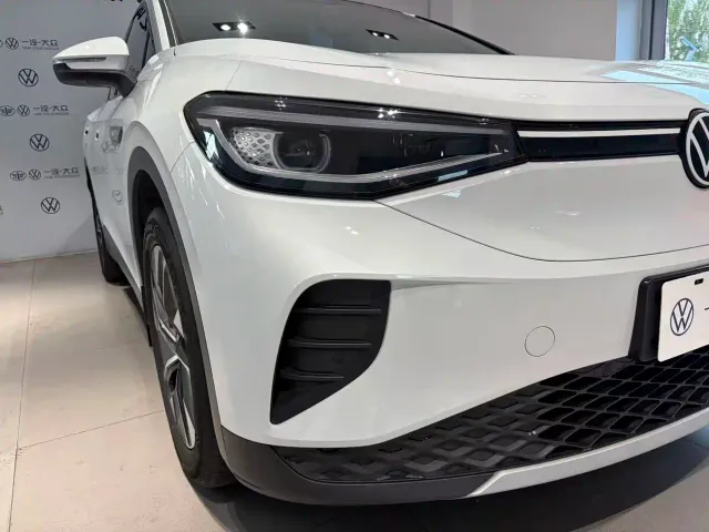 Volkswagen ID.4 Crozz — Фото автомобиля 3
