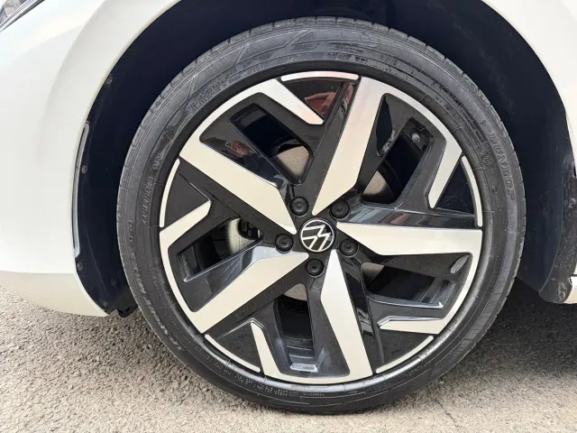 Volkswagen Lamando — Фото автомобиля 18