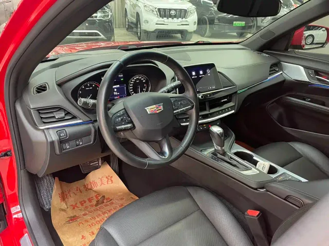 Cadillac CT4 — Фото автомобиля 9
