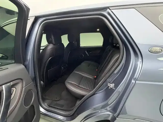 Land Rover Discovery Sport — Фото автомобиля 13