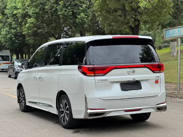 GAC Trumpchi M8 — Фото автомобиля 6