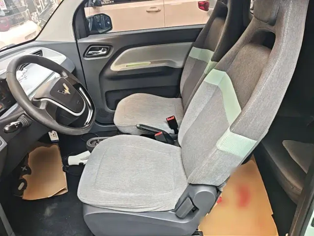 Wuling Hongguang Mini EV — Фото автомобиля 10