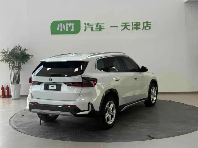 BMW X1 — Фото автомобиля 2