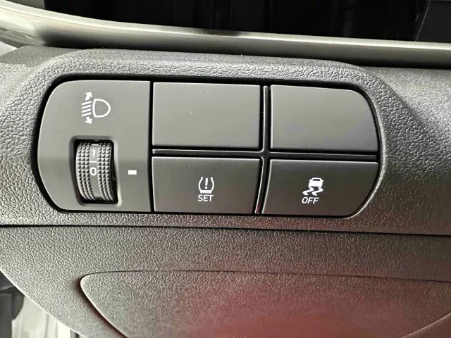 Hyundai Elantra — Фото автомобиля 8