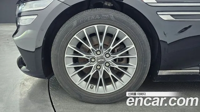 Genesis G80 Бензин 2.5 турбо 2WD — Фото автомобиля 5