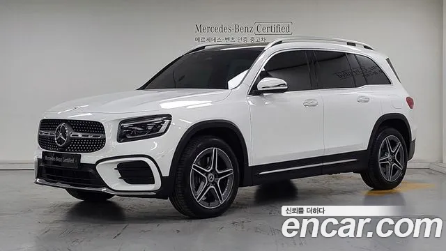 Фотография автомобиля — Mercedes-Benz GLB-Class
