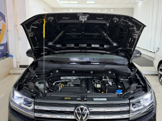 Volkswagen Tharu — Фото автомобиля 23