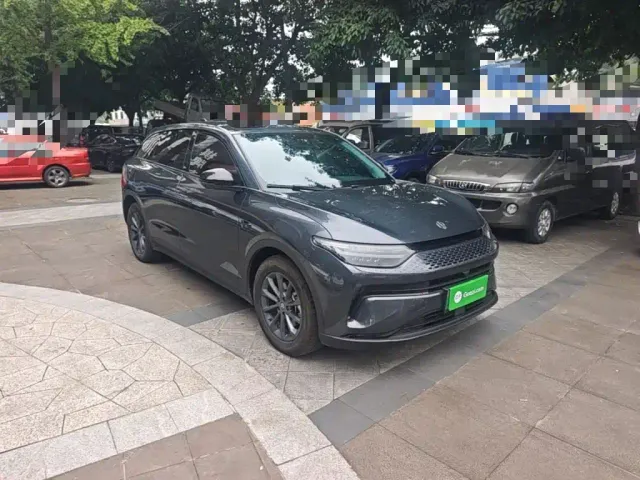 Leapmotor C11 — Фото автомобиля 3
