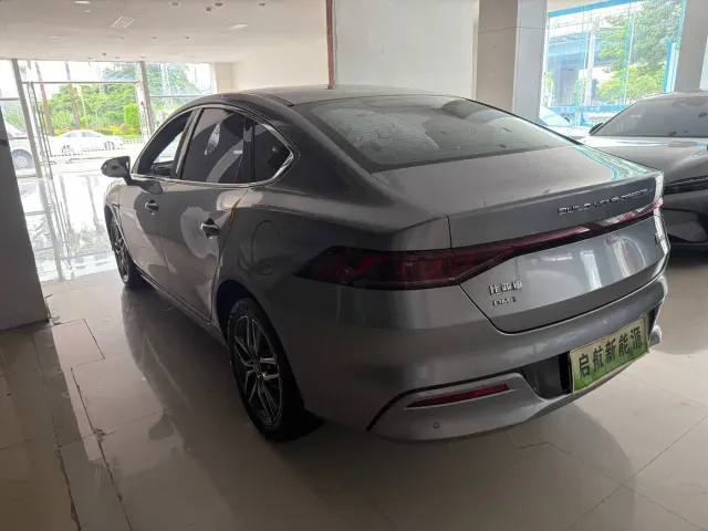 BYD Qin PLUS — Фото автомобиля 8