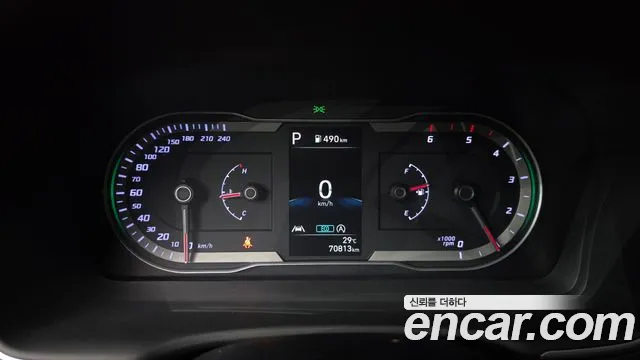 Hyundai Tucson Tucson (NX4) Дизель 2.0 2WD — Фото автомобиля 8