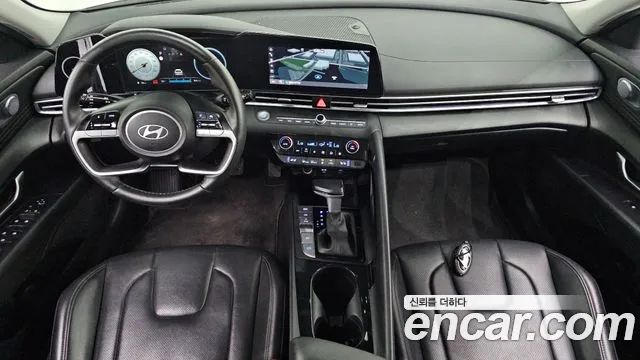 Hyundai Avante — Фото автомобиля 10