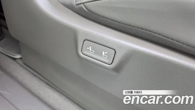 Kia Canival Новый Carnival 4 поколение Бензин 9 мест X Line — Фото автомобиля 29
