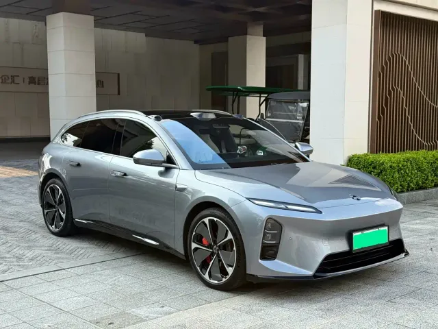Nio ET5 Touring — Фото автомобиля 3