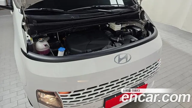 Hyundai Staria Staria 4WD Tourer 11 мест — Фото автомобиля 6