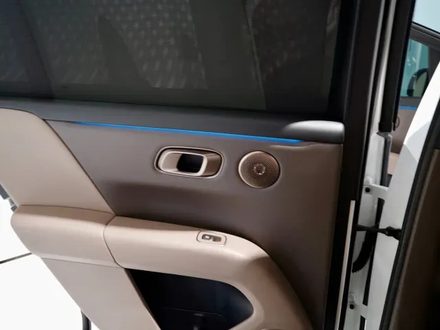 Li Auto i6 — Фото автомобиля 10