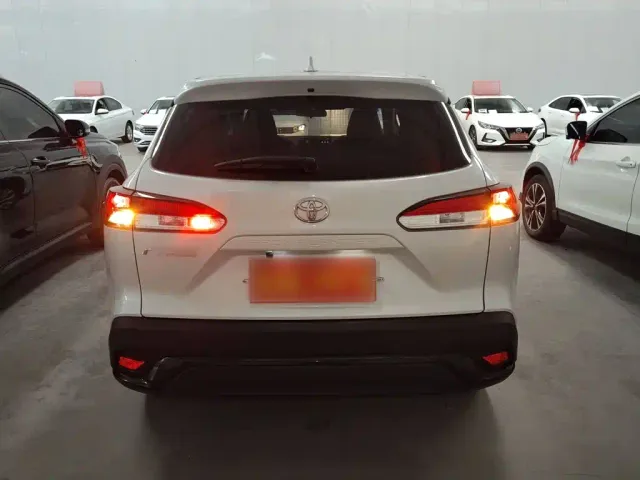 Toyota Frontlander — Фото автомобиля 5