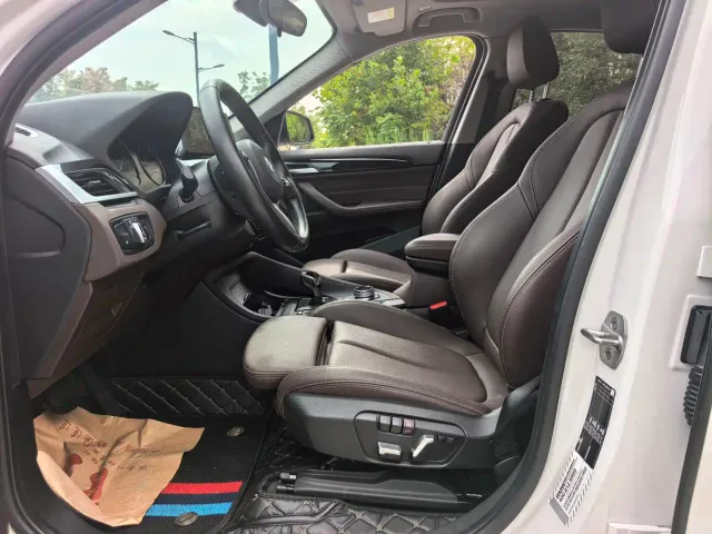 BMW X1 — Фото автомобиля 4