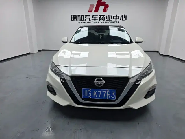 Nissan Teana — Фото автомобиля 2