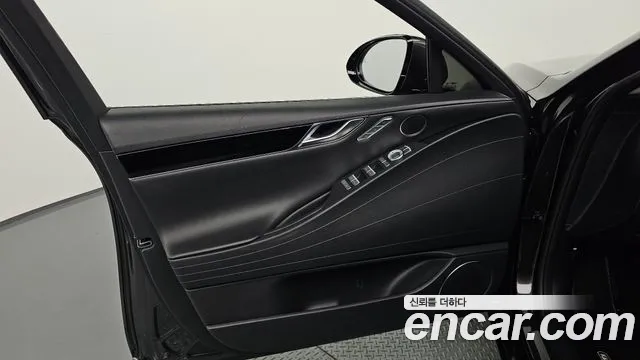 Genesis G80 RG3 — Фото автомобиля 13