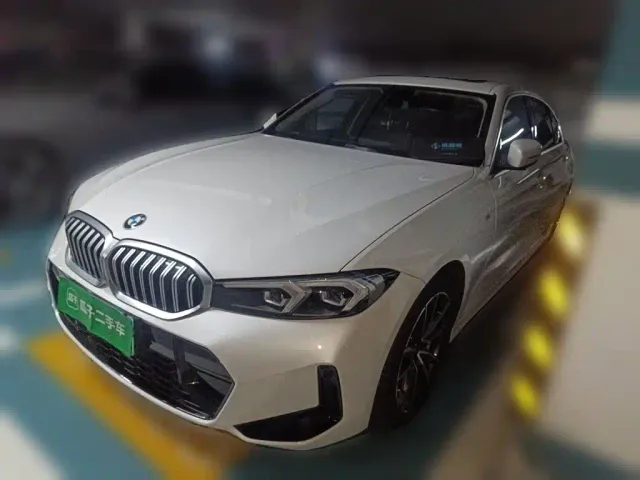 Фотография автомобиля — BMW 3 Series