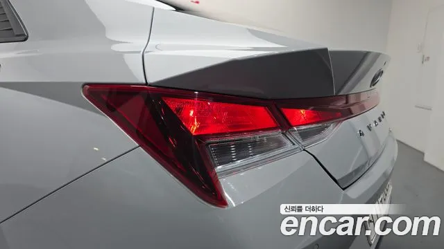 Hyundai Avante CN7 — Фото автомобиля 8