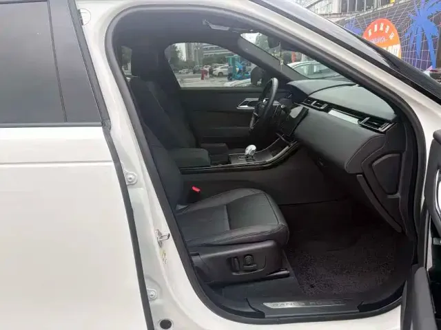 Land Rover Range Rover Velar — Фото автомобиля 10