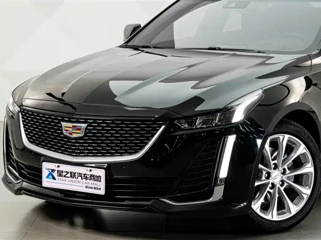 Cadillac CT5 — Фото автомобиля 2