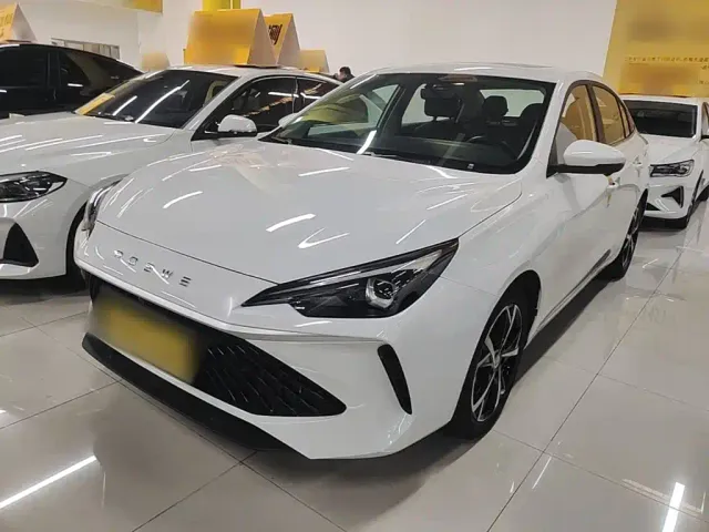 Фотография автомобиля — Roewe i5