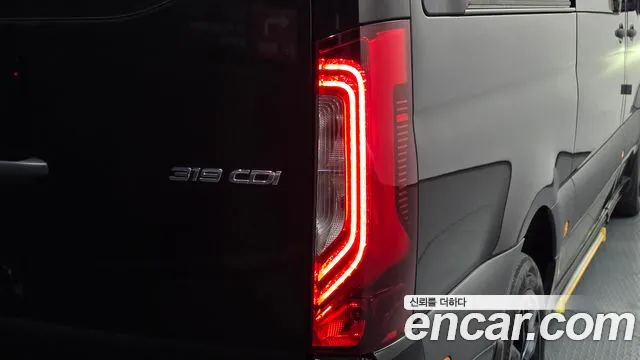 Mercedes-Benz Sprinter — Фото автомобиля 23