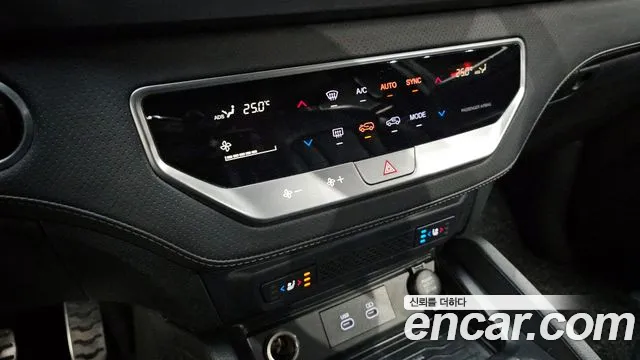 KG_Mobility_Ssangyong Rexton Новый Rexton Sport Дизель 2.2 4WD — Фото автомобиля 15