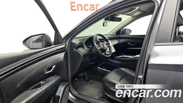 Hyundai Tucson Tucson (NX4) Дизель 2.0 4WD — Фото автомобиля 9