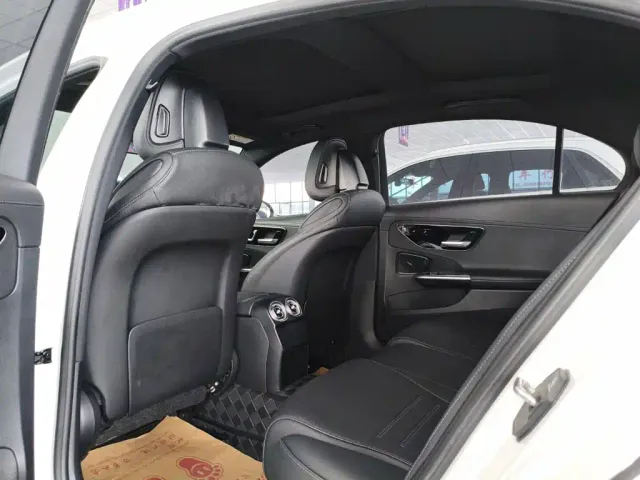 Mercedes-Benz C-Class — Фото автомобиля 14