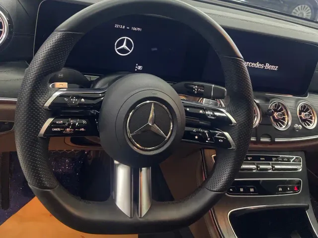 Mercedes-Benz E-Class — Фото автомобиля 13