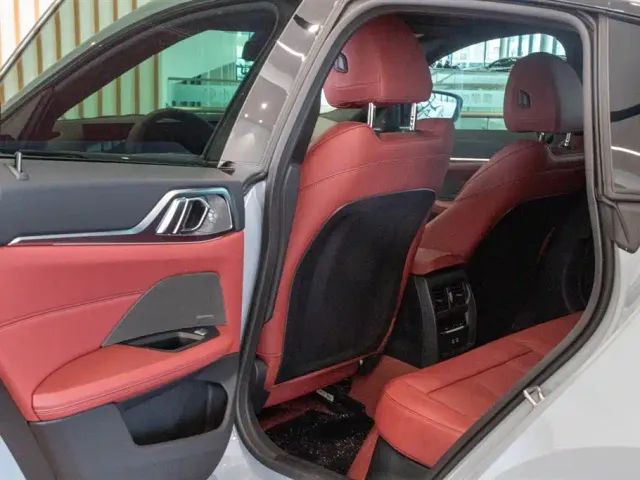 BMW 4 Series — Фото автомобиля 13