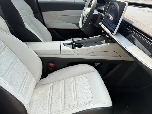 Dongfeng eπ 007 — Фото автомобиля 14