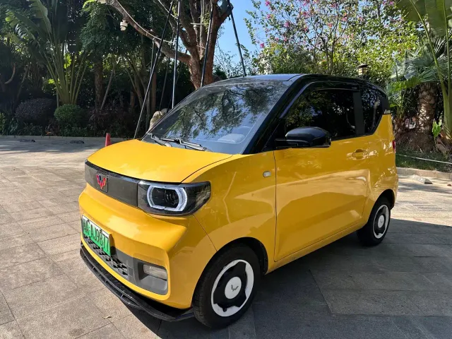 Wuling Hongguang Mini EV — Фото автомобиля 2