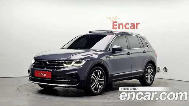 Фотография автомобиля — Volkswagen Tiguan