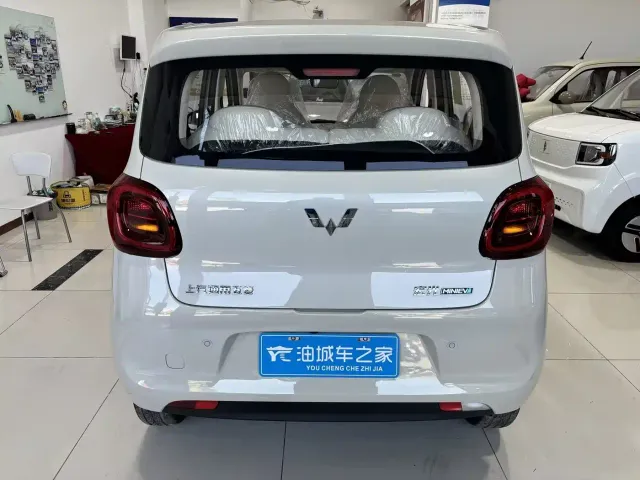 Wuling Hongguang Mini EV — Фото автомобиля 5