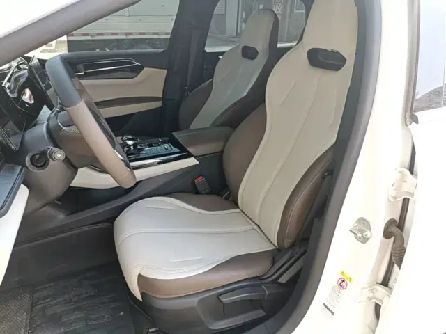 BYD Qin PLUS — Фото автомобиля 14
