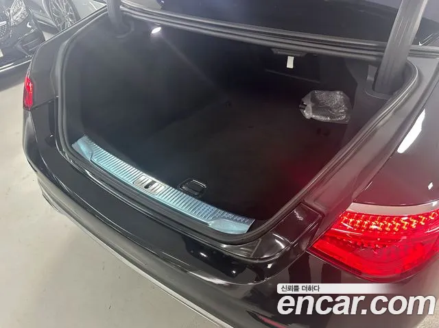 Mercedes-Benz S-Class W223 — Фото автомобиля 11