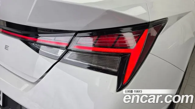 Hyundai AVANTE Новый Avante (CN7) — Фото автомобиля 21