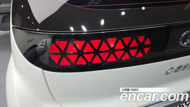 Hyundai Casper Casper Essential — Фото автомобиля 23