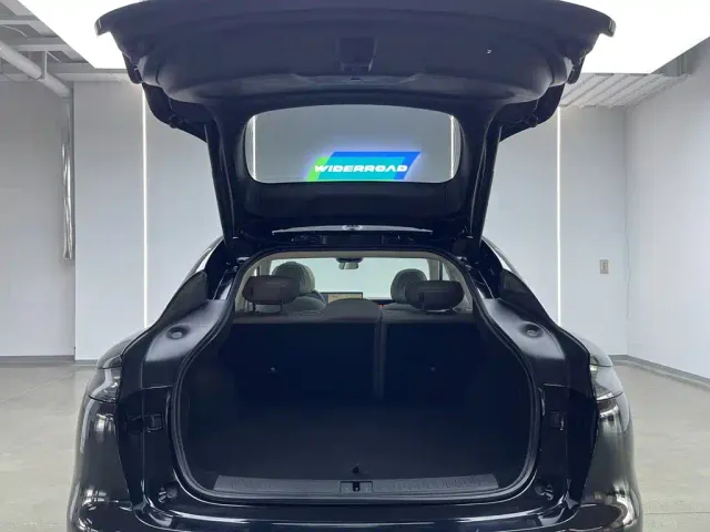 IM Motors LS6 — Фото автомобиля 26
