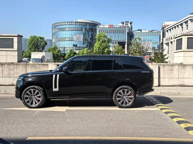 Land Rover Range Rover — Фото автомобиля 3