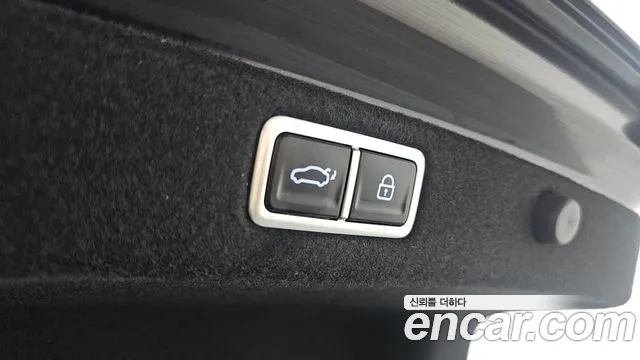 Hyundai Grandeur GN7 — Фото автомобиля 21