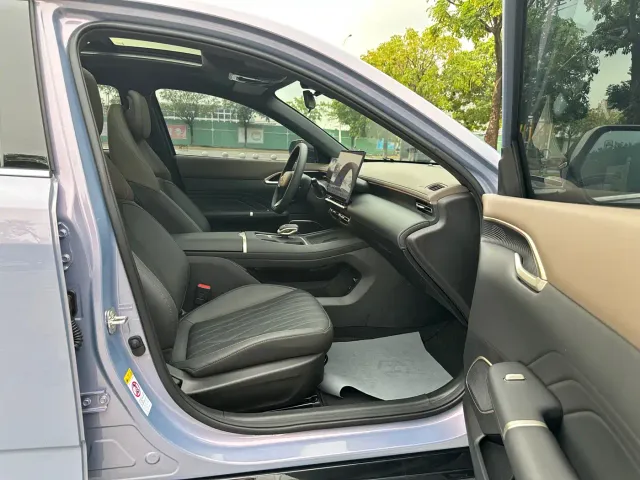 Changan Eado — Фото автомобиля 12
