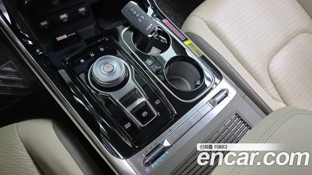 Kia Carnival 4th Gen — Фото автомобиля 12