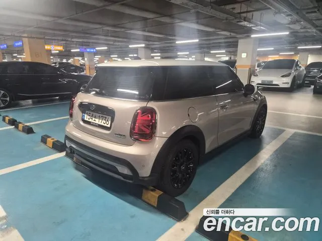 MINI Cooper — Фото автомобиля 4