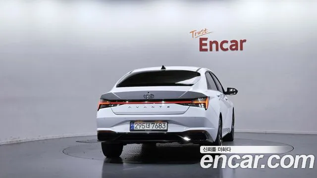 Hyundai AVANTE Avante (CN7) — Фото автомобиля 4