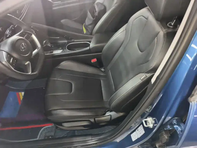 Hyundai Elantra — Фото автомобиля 14